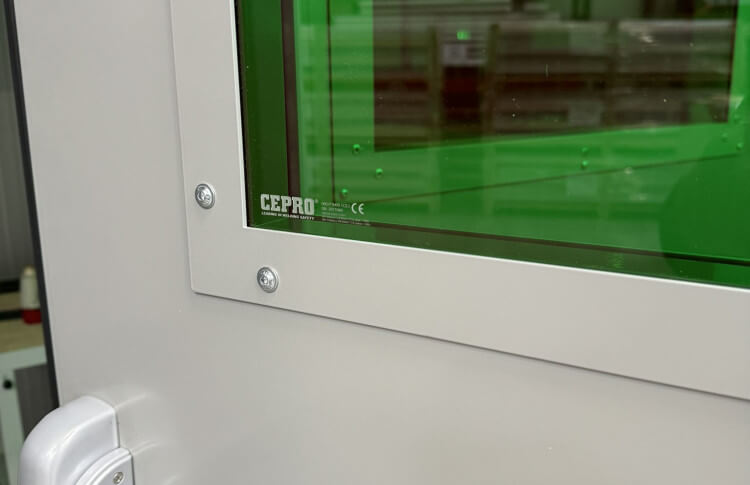 unisoniclaserboothwindow.jpeg unisoniclaserboothwindow.jpeg